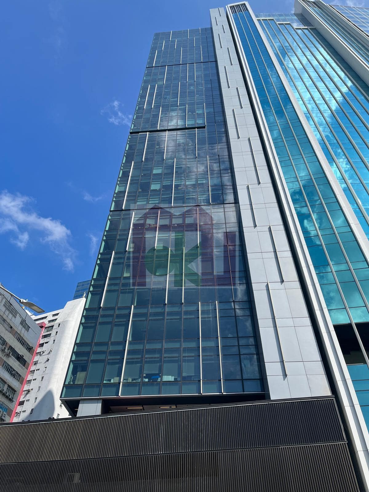 Vertical SQ - Wong Chuk Hang Office for Rent | Moku Property